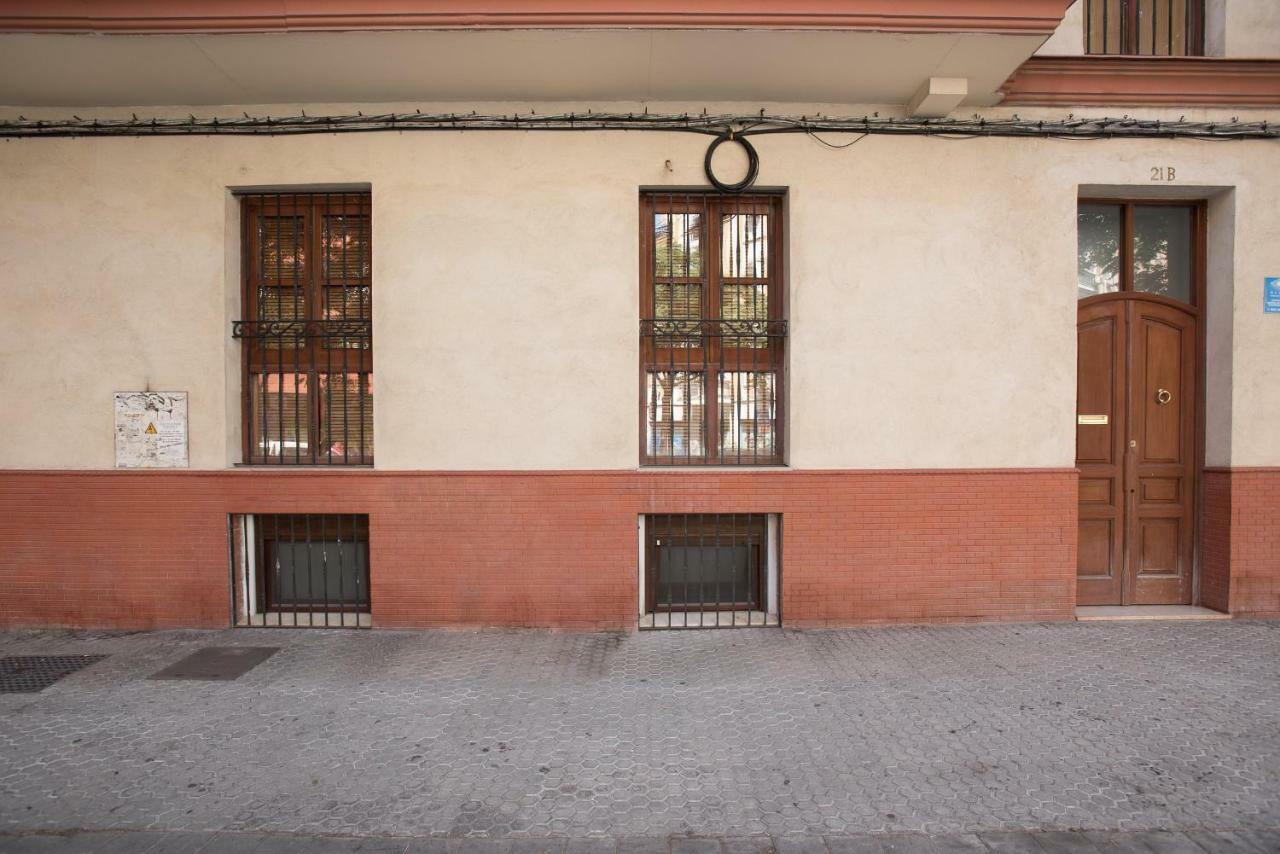 Alohamundi Amador De Los Rios Sevilla Bagian luar foto